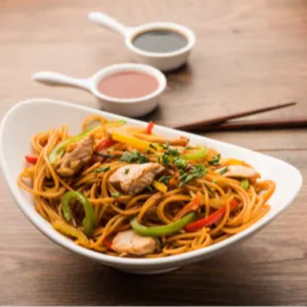 Chicken Hakka Noodles