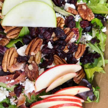 Apple Pecan Salad