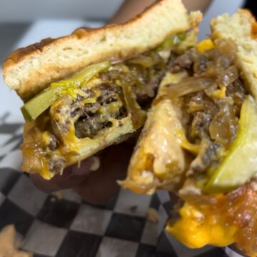 Smashed Cheeseburger