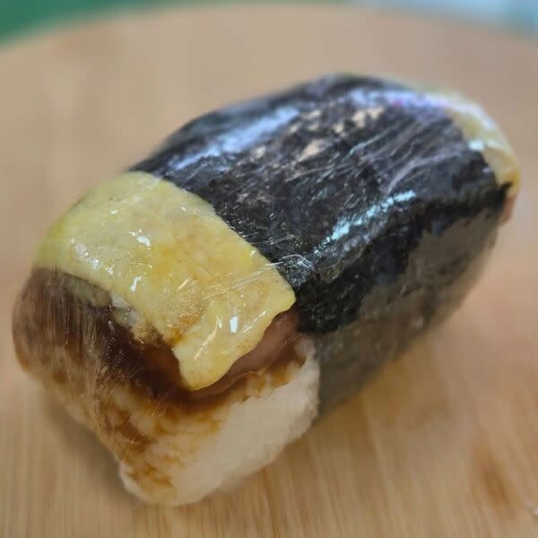 SPAM MUSUBI W/ Egg