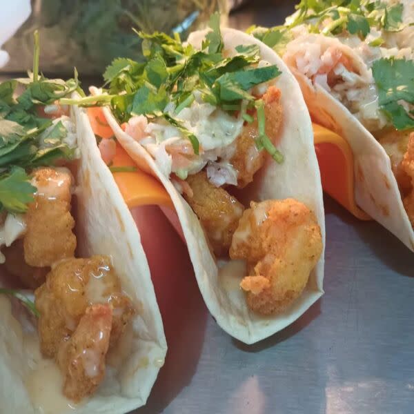 3 Tacos & Fries