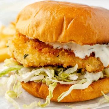 Fried fish sandwich plate