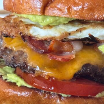 Avocado Egg Burger