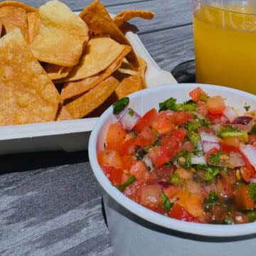 Chips & Salsa