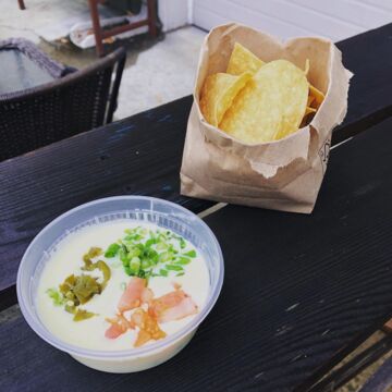 Chips w/ Queso