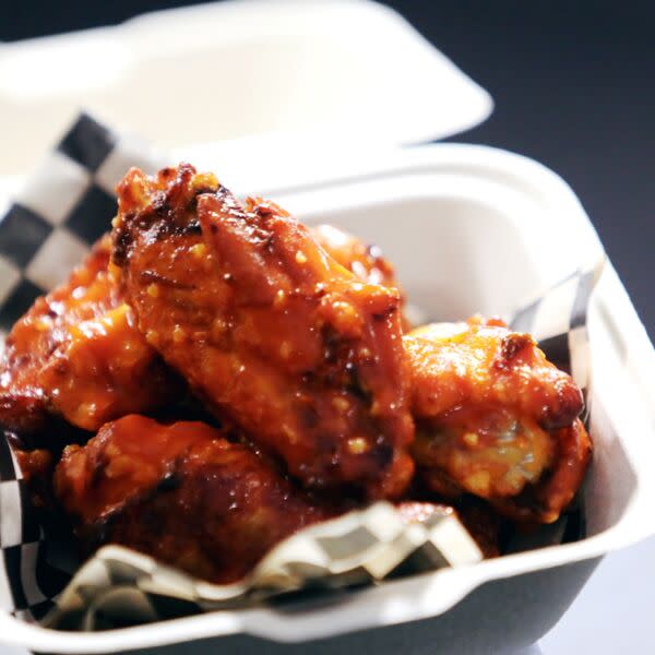 Traditional Wings - 6 pcs