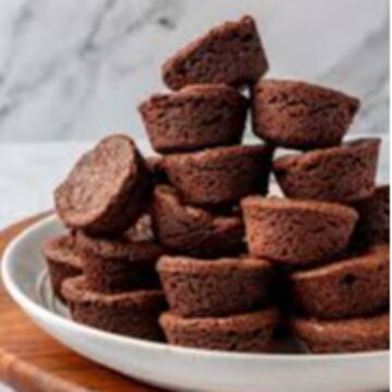 Brownie Bites – rich, fudgy, and portioned perfectly for festivals.