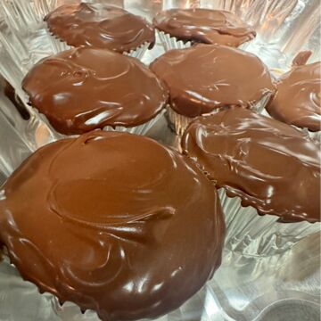 Chocolate Olive Oil Cupcake