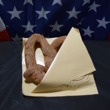 Jumbo Fresh Pretzel with cinnamon sugar