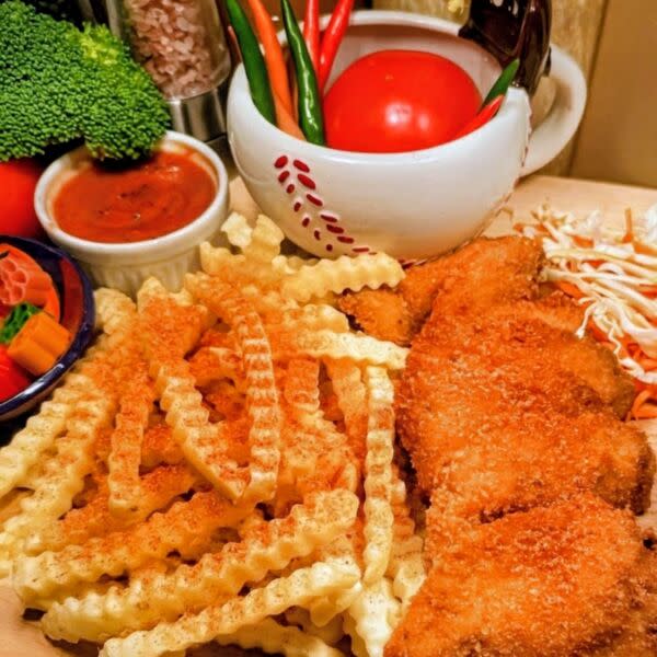 CRISPY FRIED CHICKEN