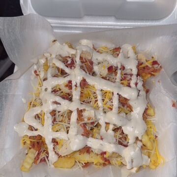 Bacon Chicken Ranch Fries