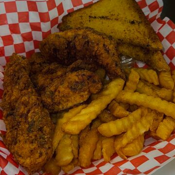 Chicken Tender Basket W/Side