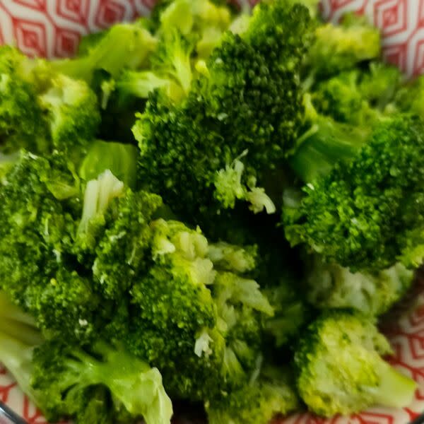 BUTTERED BROCCOLI