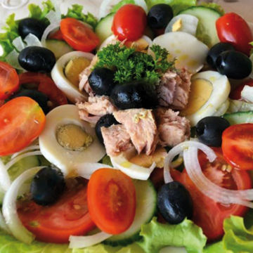 Salad with Genova Tuna