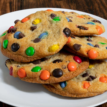 M&M Chocolate Chip Cookie - Stack of 4