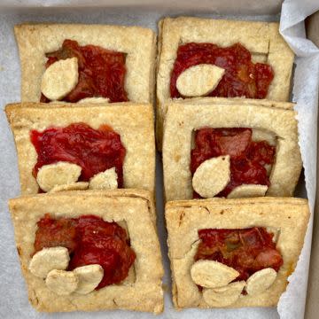 GFV Strawberry Rhubarb Hand Pie