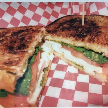Caprese Sandwich