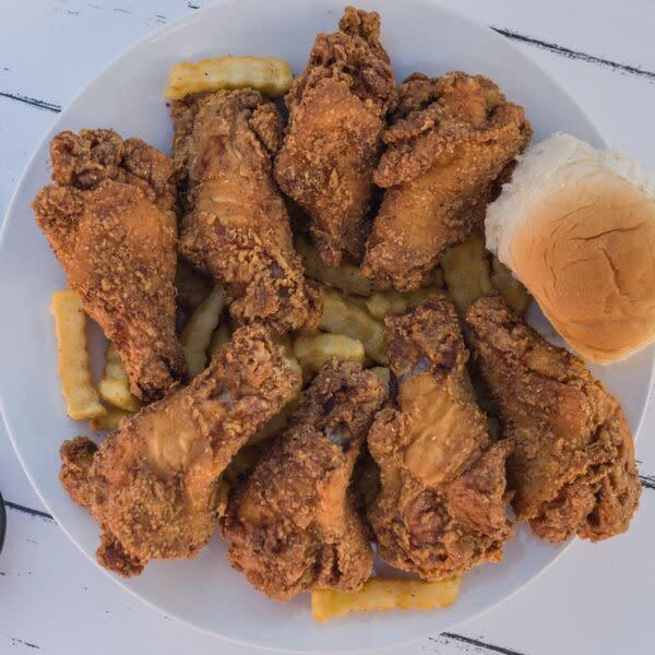 Cajun-Fried Chicken Wing Basket