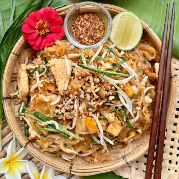 Pad Thai W chicken