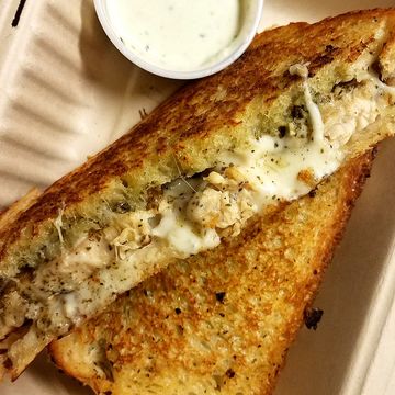 Grilled Chicken Pesto 