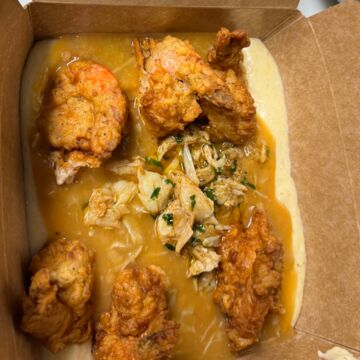 Shrimp ‘n' Grits with Blue Crab