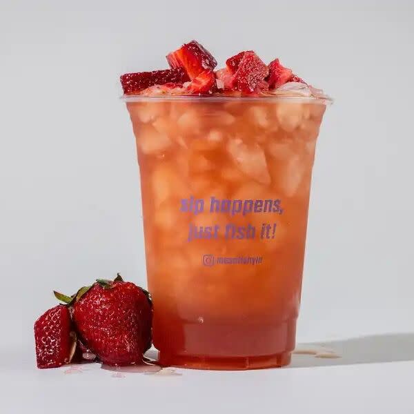 Strawberry T-Monade
