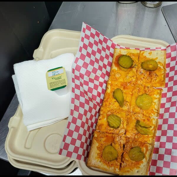 Nashville Hot Chicken Pizza