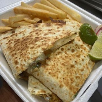 Quesadilla & Fries