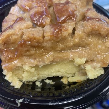 Apple Cinnamon Crumb Cake