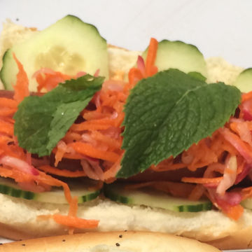Bahn Mi Dog