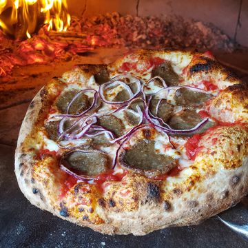 Meatball & Onion (Ten Inch Pizza)