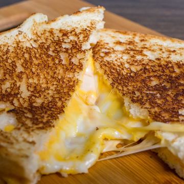 Classic Grilled Cheeze™