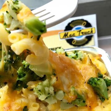 Broccoli Cheddar Mac and Cheese