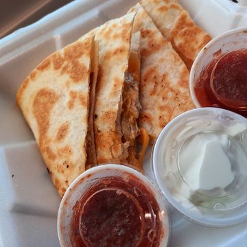 Pimento Cheese Chicken, Bacon Quesadilla