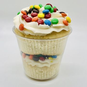 Vanilla M&M Cake Cup 