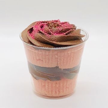 Chocolate Strawberry Cake Cup 