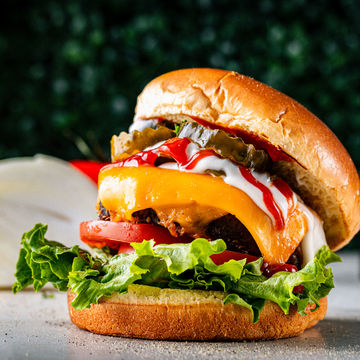 “Oh Boy“ Vegan Cheese Burger 