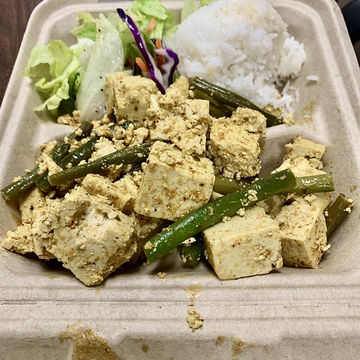 Lemongrass Tofu Rice Plate 