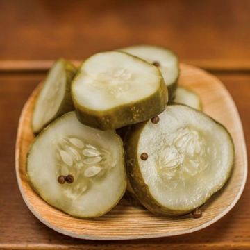 Homemade Garlic-Dill Pickle Chips