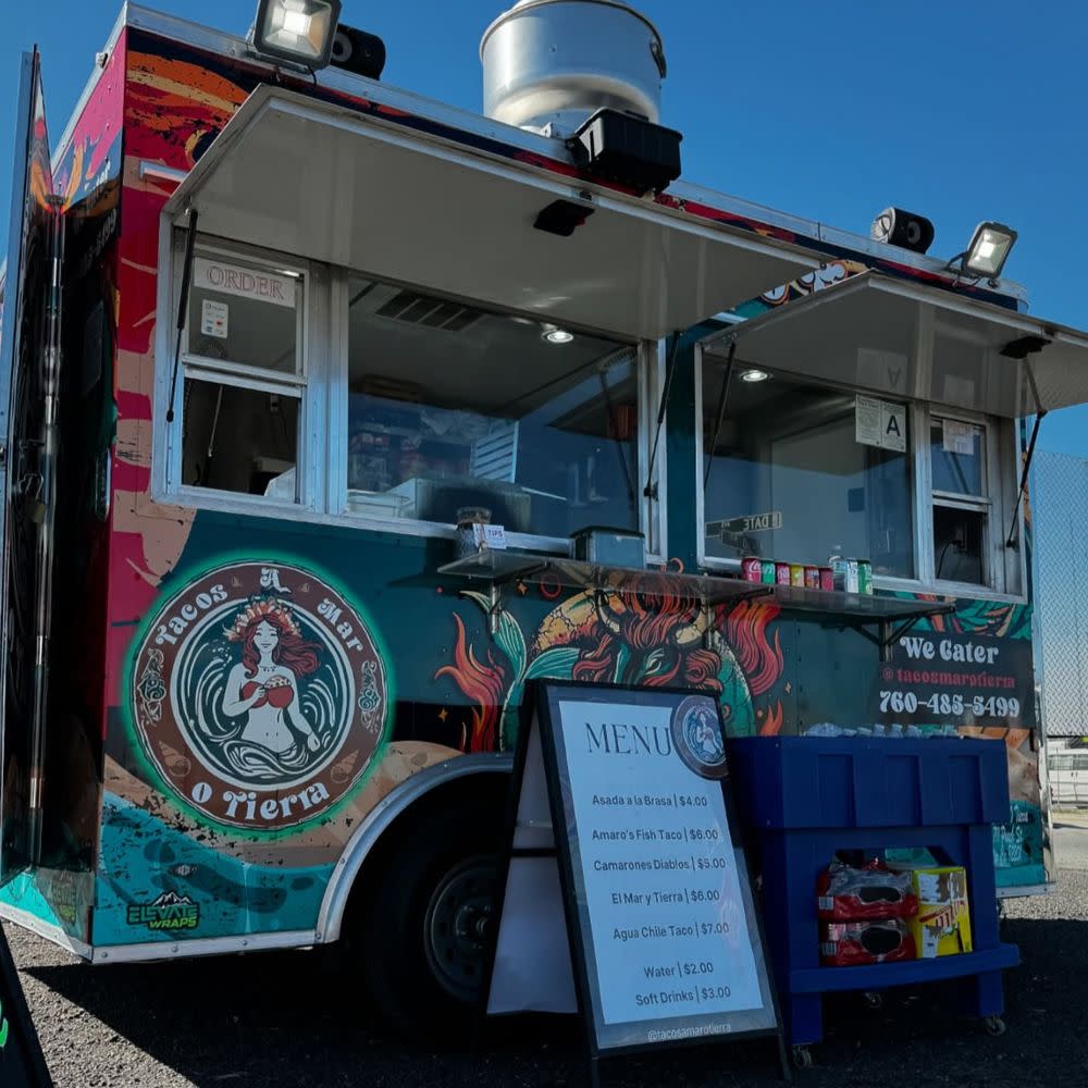 Tacos a Mar o Tierra