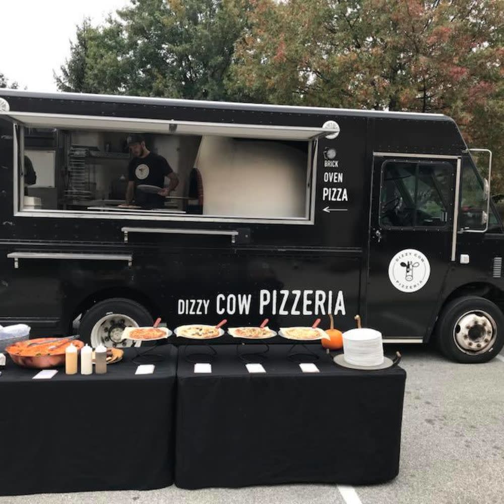Dizzy Cow Pizzeria Truck