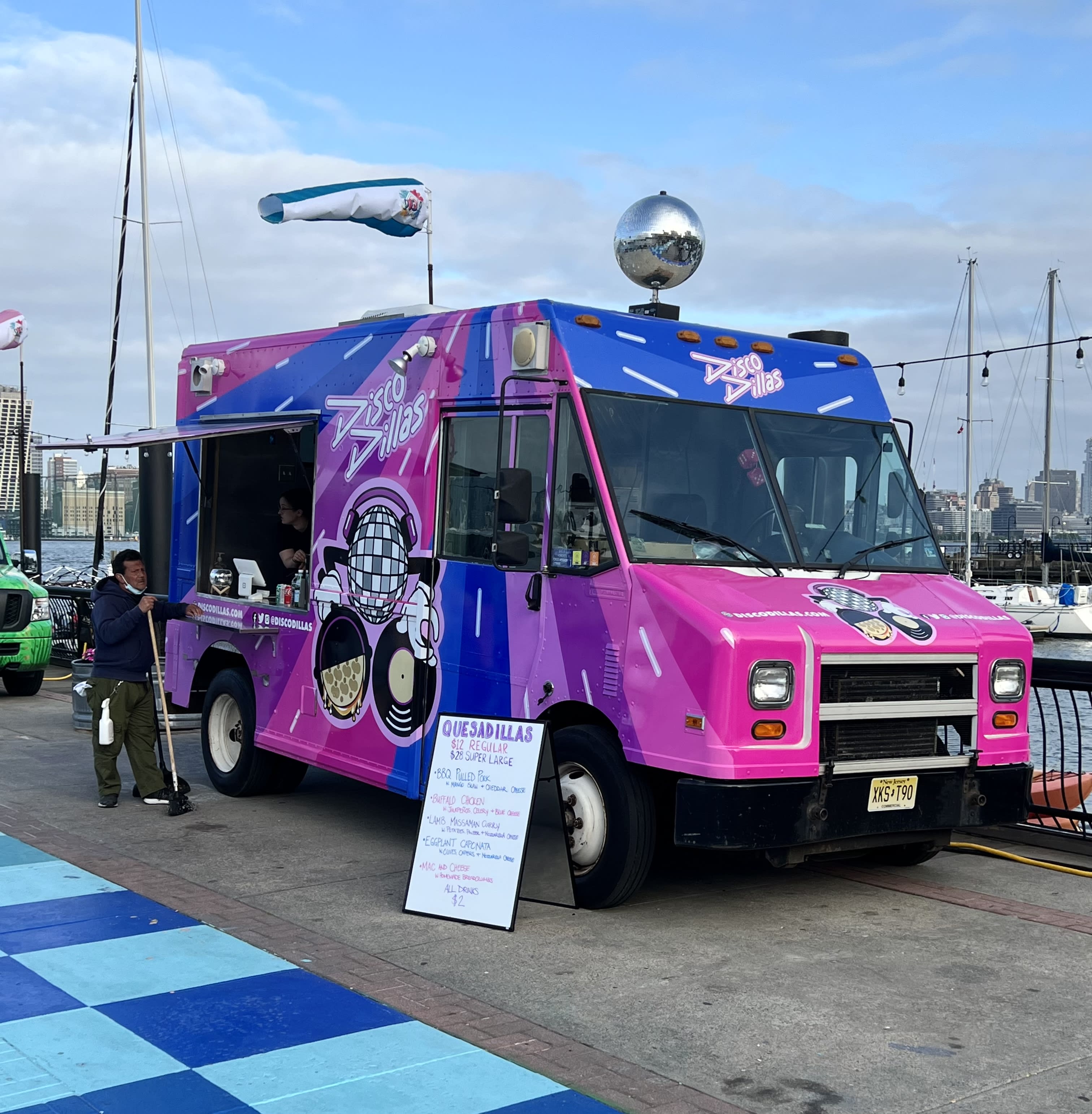 Best Food Trucks Disco Dillas