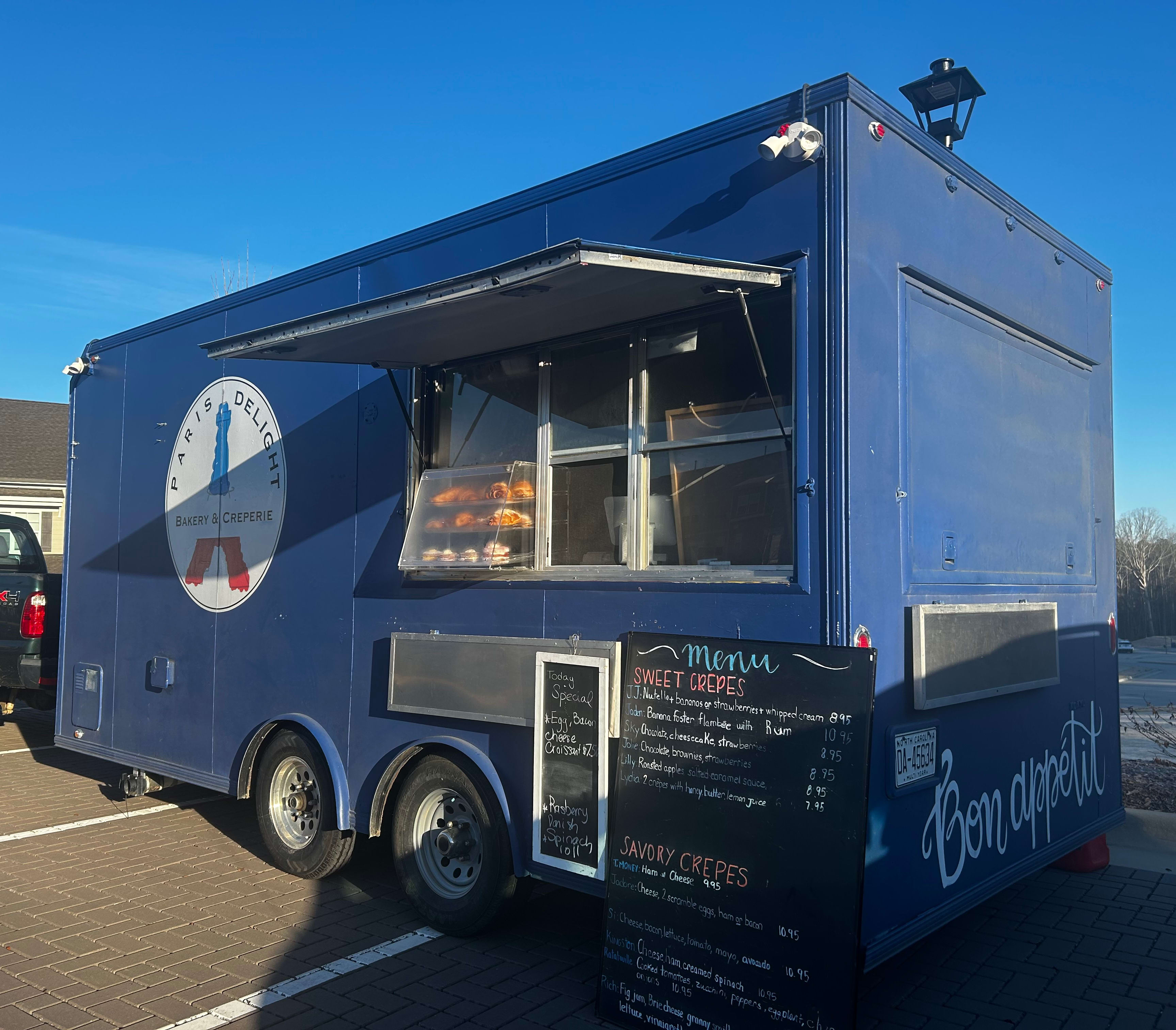 Best Food Trucks Paris Delight Menu best-food-trucks-paris-delight-menu