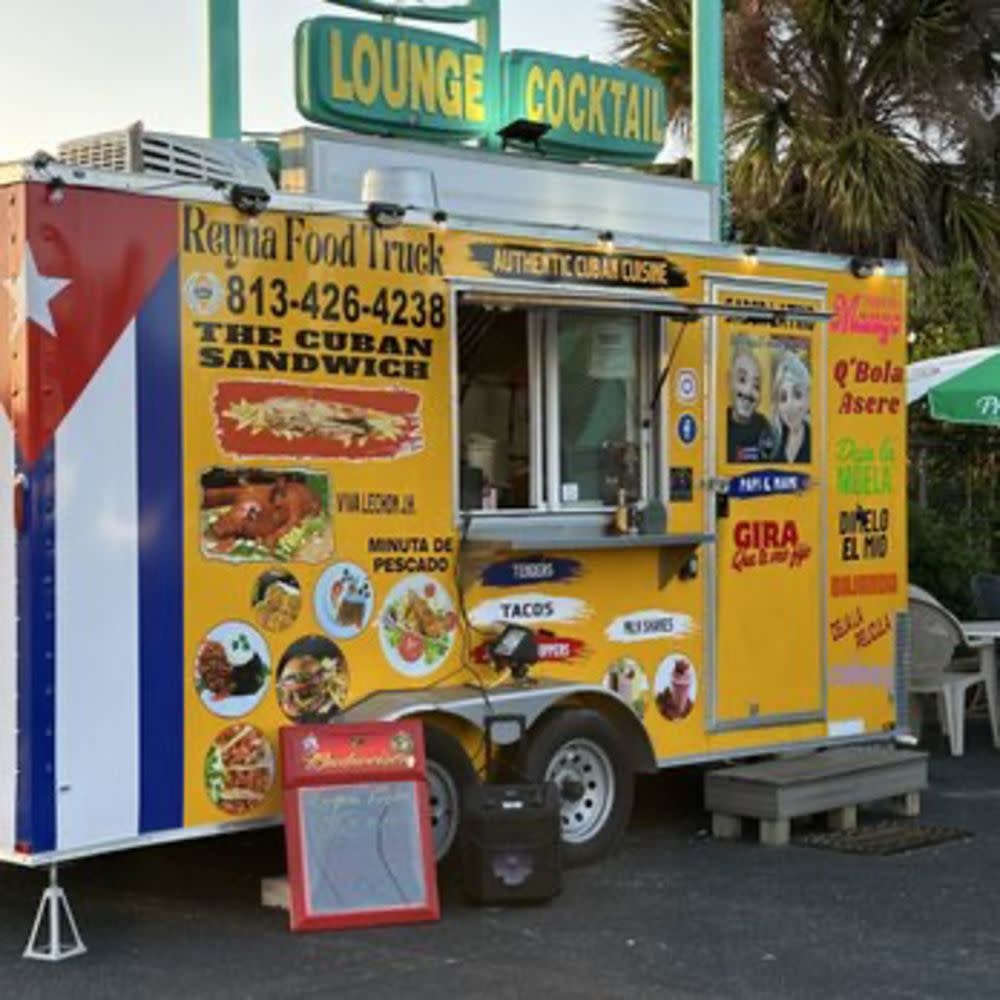 Reyna Food Truck