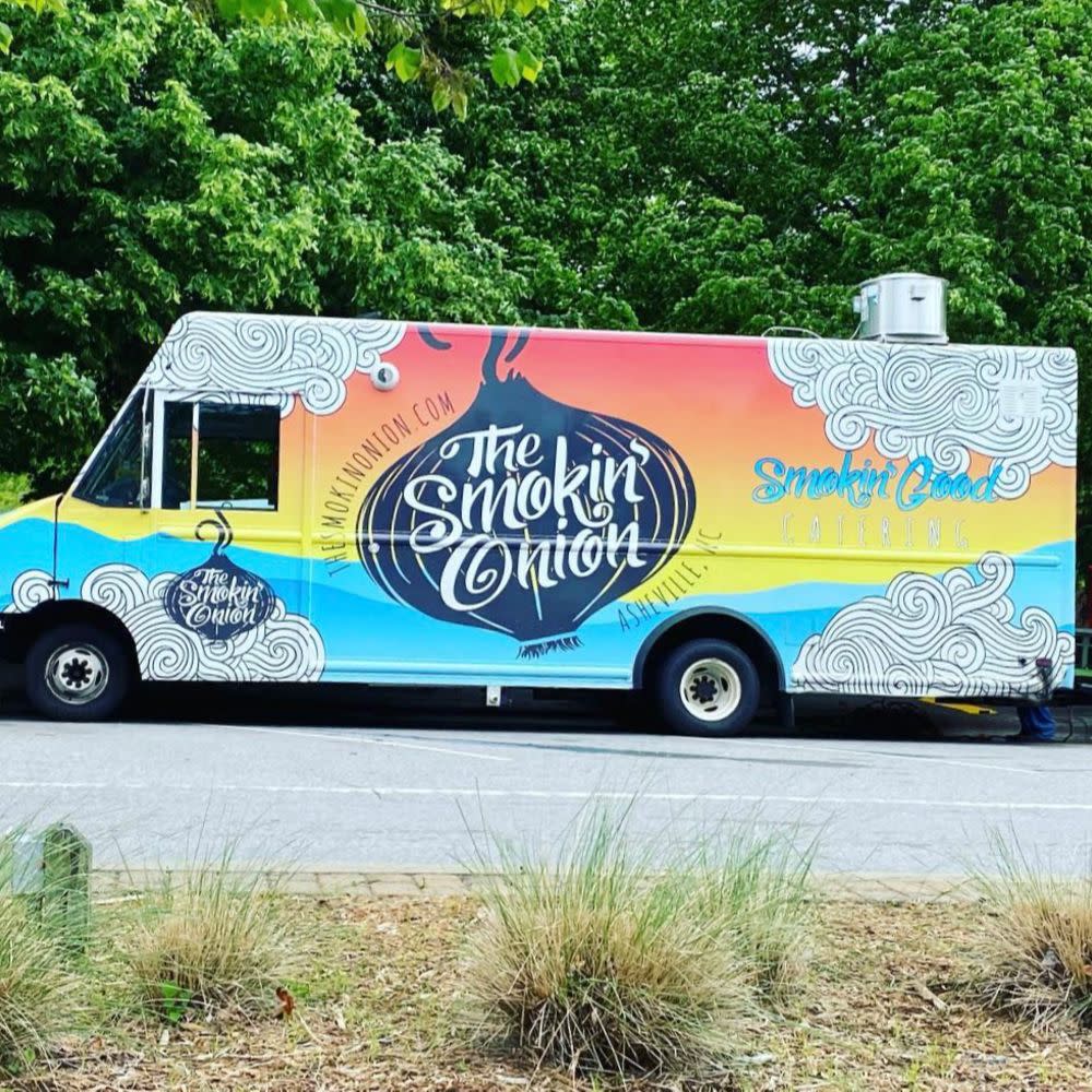 The Smokin' Onion Restaurant & Food Truck
