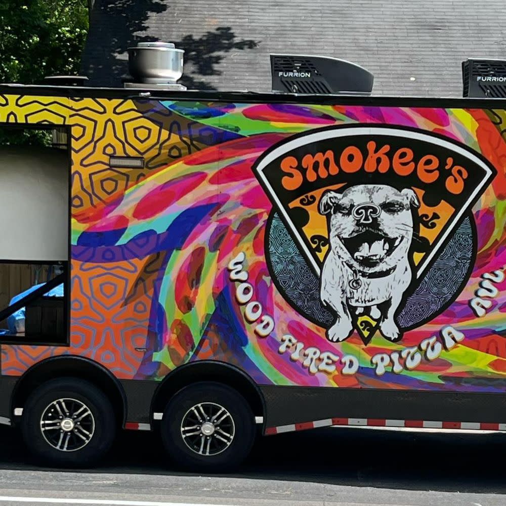 Smokee's Pizza