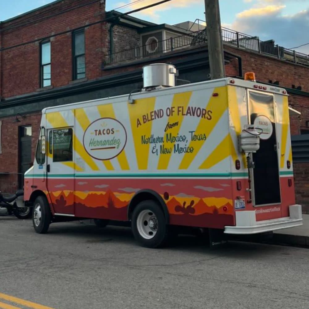Tacos Hernandez Food Truck