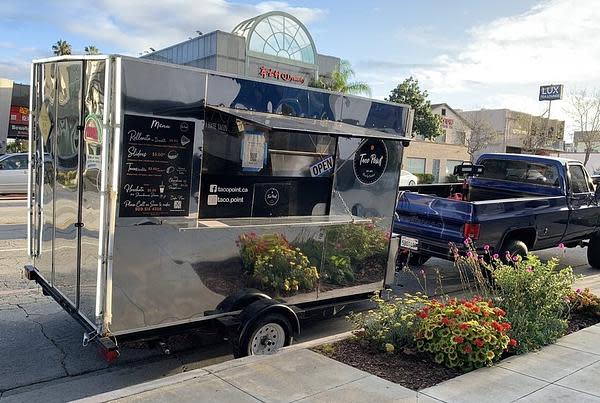 The Definitive Los Angeles Taco Truck Tour: The Premier Spots to Find Iconic Flavors on Wheels