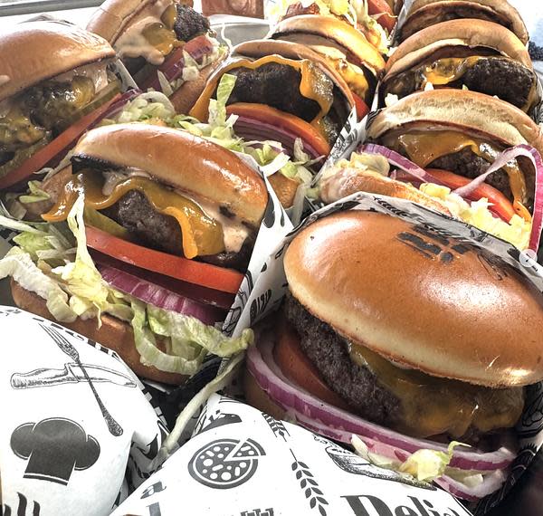 LA's 10 Best Burger Food Trucks