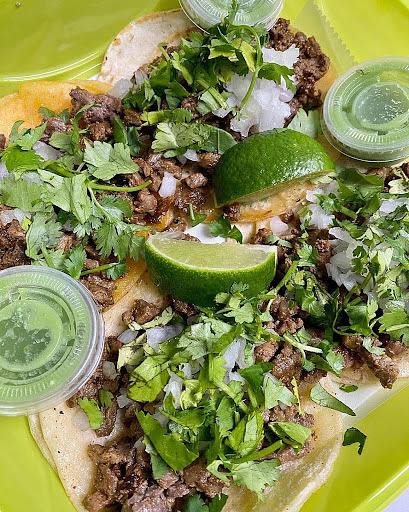 How Food Trucks for Offices Turn Lunches Into Mini Food Festivals